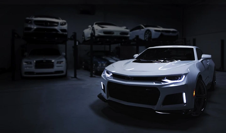 Premium Vehicle Showcase - High-end luxury cars displayed in modern showroom